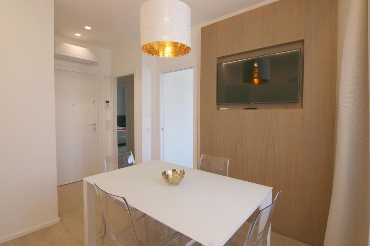 Arcioun Suite Riccione Exterior foto