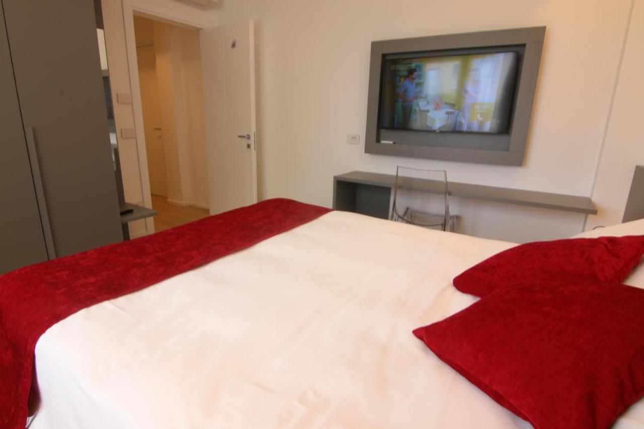 Arcioun Suite Riccione Exterior foto